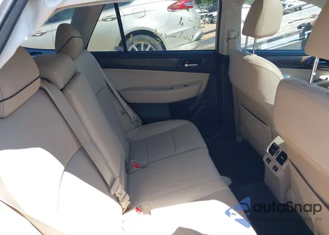 2016 Subaru Outback 2.5I Limited из США, поврежденный, VIN 4S4BSBNC1G3210161